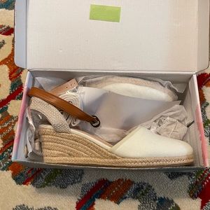 Dream Paris White low platform heels